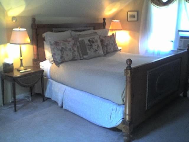 Cleveland House Inn Torre di Torre di Newport Esterno foto